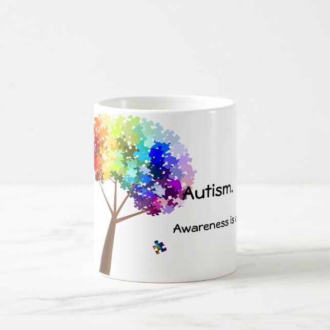 Autismus-Bewusstseins-Regenbogen-Puzzlespiel-Baum Kaffeetasse (Mittel)