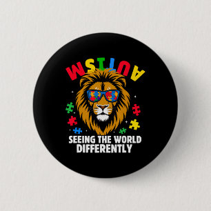 Autismus sieht die Welt anders Awareness Löwe Button
