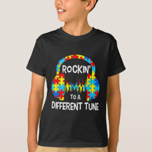Autismus-Spiel - Zu einem anderen Rhythmus schauke T-Shirt