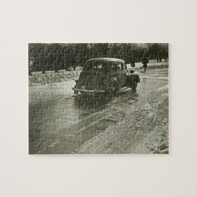 Auto auf der Straße (Horizontal)