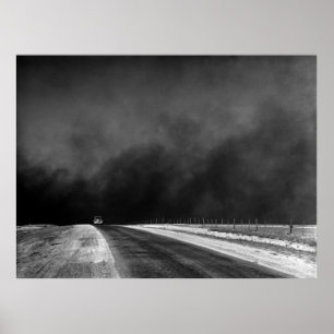 Auto, das den Texas-Panhandle in der Staubschale a Poster