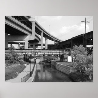 Auto-Überführungsbahn und Kanal in Richmond Poster