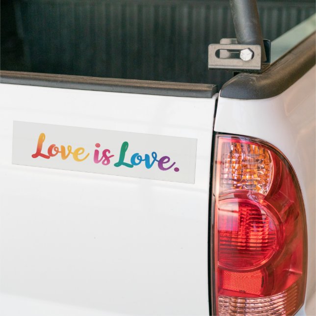 Autocollant De Voiture L'Amour Est Un Bumper D'Amour (Sur camion)