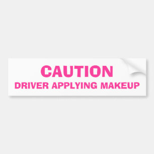 Autocollant De Voiture Précaution, conducteur appliquant le maquillage
