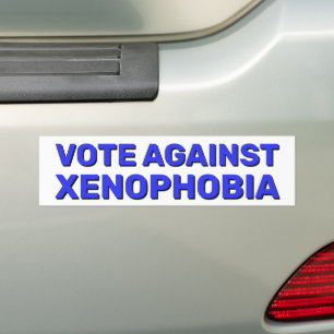 Autocollant De Voiture Vote contre l'autocollant pare-chocs Xénophobie™