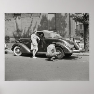 Autoreparaturdienst, 1942. Altes Foto Poster