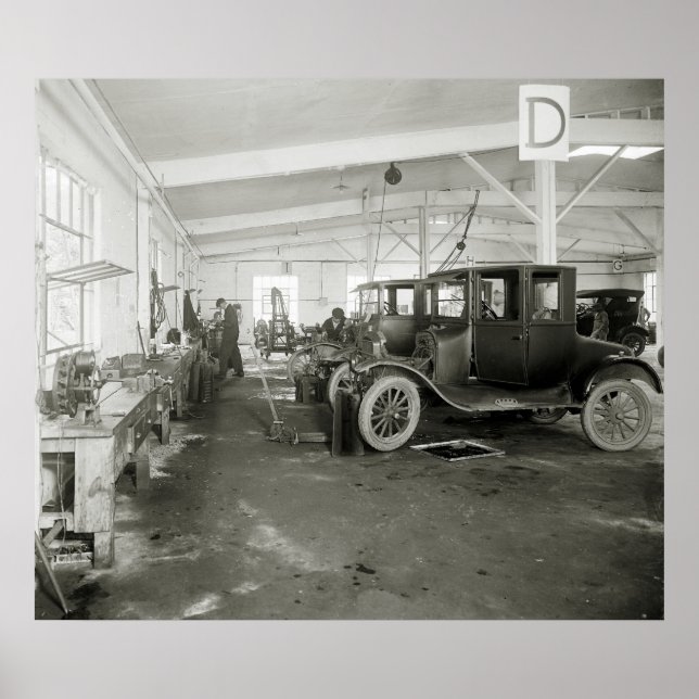 Autoreparaturgarage, Anfang des 19. Jahrhunderts Poster (Vorne)