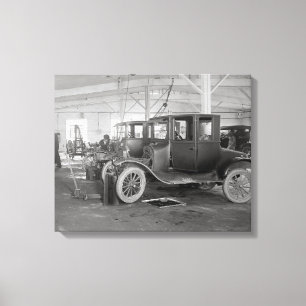 Autoreparaturwerkstatt, 1926. Altes Foto Leinwanddruck
