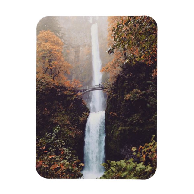 Autumn at Multnomah Falls, Oregon Magnet (Vertikal)