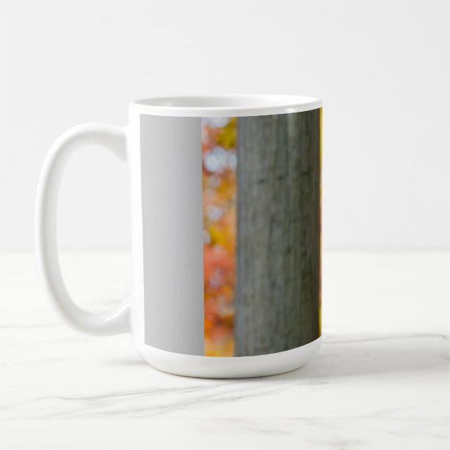 Autumn Curiosity: Monkeys at the Zoo in Fall Kaffeetasse (Links)