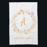 Autumn Floral Watercolor Boho Personalisiert Name Geschirrtuch<br><div class="desc">Küchenhandtuch mit hübscher Handgemälde Aquarell Blumenkranz in hübschen Herbstfarben,  personalisiert mit Ihrem Namen und Initial.</div>