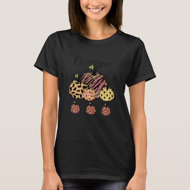 Autumn Grannie Pumpkin Patch Erntedank T-Shirt (Vorderseite)