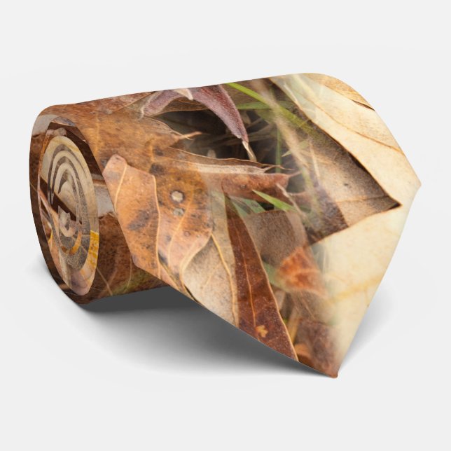 Autumn Leaves Camo Nature Abstract Fotografie Krawatte (Gerollt)
