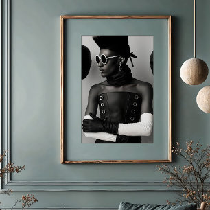 Avant-Garde-Vision: Fettfarbene monochrome Mode Poster