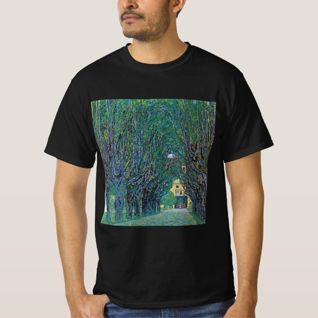 Avenue in Schloss Kammer Park bei Gustav Klimt T-Shirt (Vorderseite)