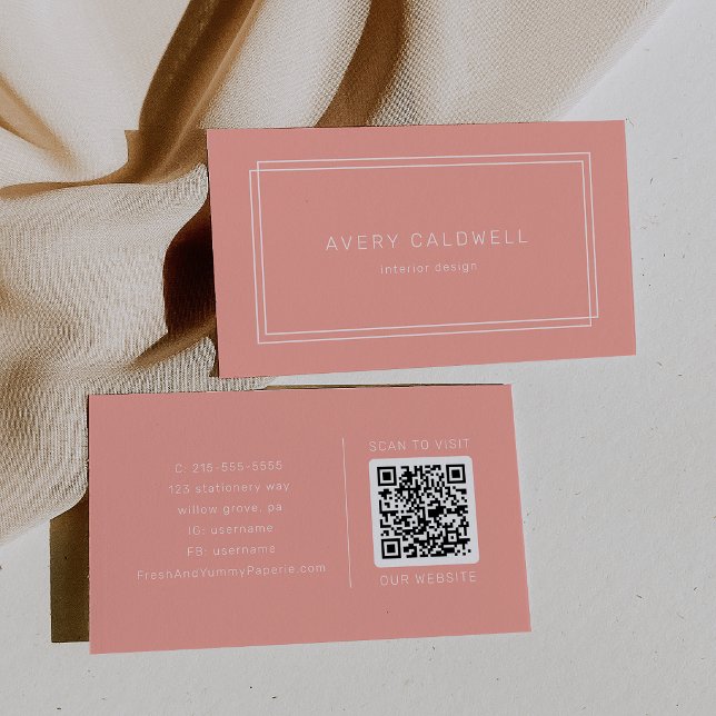 AVERY Minimal Blush Pfirsich Soft Coral QR Code Visitenkarte (AVERY Minimal Blush Peach Soft Coral QR Code Business Card)