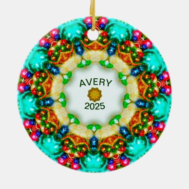 AVERY ~ Weihnachtsbilder Personalisierten Fraktals Keramik Ornament (Hinten)