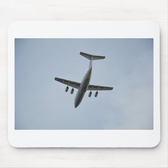 Avro RJ85 Jet in Flug Mousepad (Vorne)