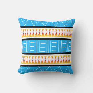 Avryl Fleurs traditionelles Muster-Motiv-Kissen Kissen