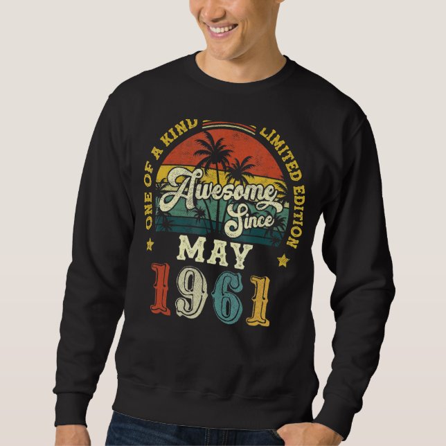 Awesome Since May 1961 Sweatshirt (Vorderseite)