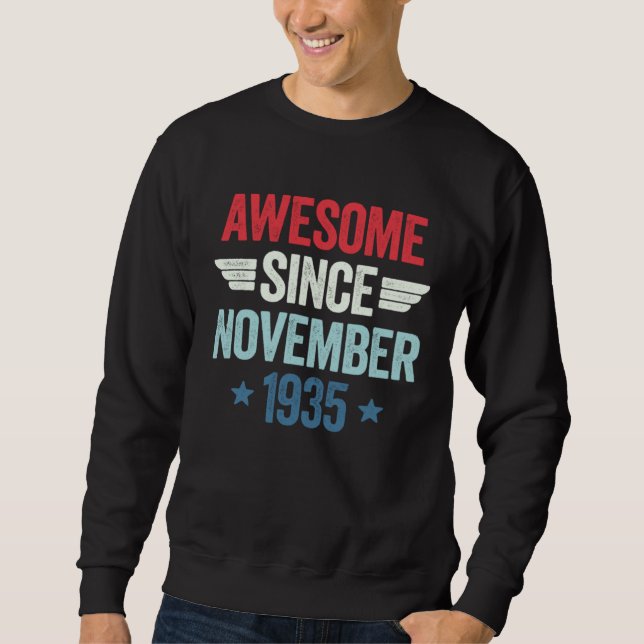 Awesome Since November 1935 Sweatshirt (Vorderseite)