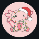 Axolotl Christmas Winter Animals Axolotls Classic Runder Aufkleber<br><div class="desc">Die axolotl zu Weihnachten mit Feenlicht. Hübsche Tiere mit Geschenken und Schnee für den Urlaub. Ein süßes Weihnachtsgrüßen. Axolotls sind niedliche Tiere und perfekt zu Weihnachten.</div>