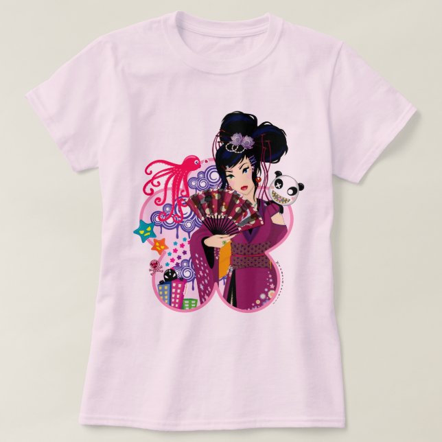 Ayaka in Harajuku Stadt T-Shirt (Design vorne)