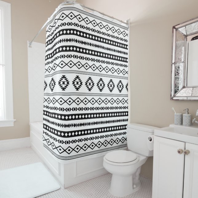Aztec Black on White Mixed Motifs Muster Duschvorhang (Beispiel)