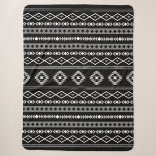 Aztec White Gray Black Mixed Motifs Muster Sherpadecke
