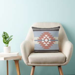 Aztekendesign in rosa und blau kissen