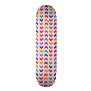 Aztekisches Zickzack buntes Muster Skateboard