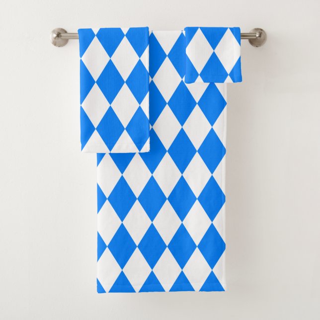 Azure Blue Harlequin Badhandtuch Set (Insitu)