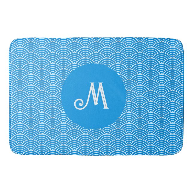Azure Blue Wave Muster Mit Monogramm Bath Mat Badematte (Vorderseite)
