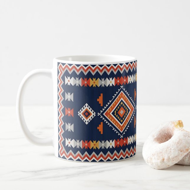 Azure Navy and Terracotta Geometric Tribal Kaffeetasse (Mit Donut)