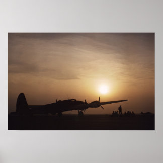 B-17 Sonnenuntergang Langley 1942 | Vintage-Fotopl Poster