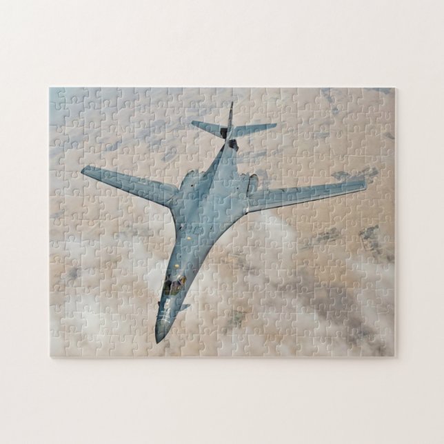 B-1B Bomber während des Fluges Flüge, die vollstän (Horizontal)
