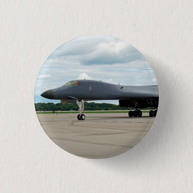 B-1B Lancer Bomber am Boden Button (Vorderseite)
