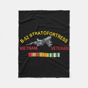 B-52 Stratofestress Vietnam Veteran B-52 Bomber Ai Fleecedecke
