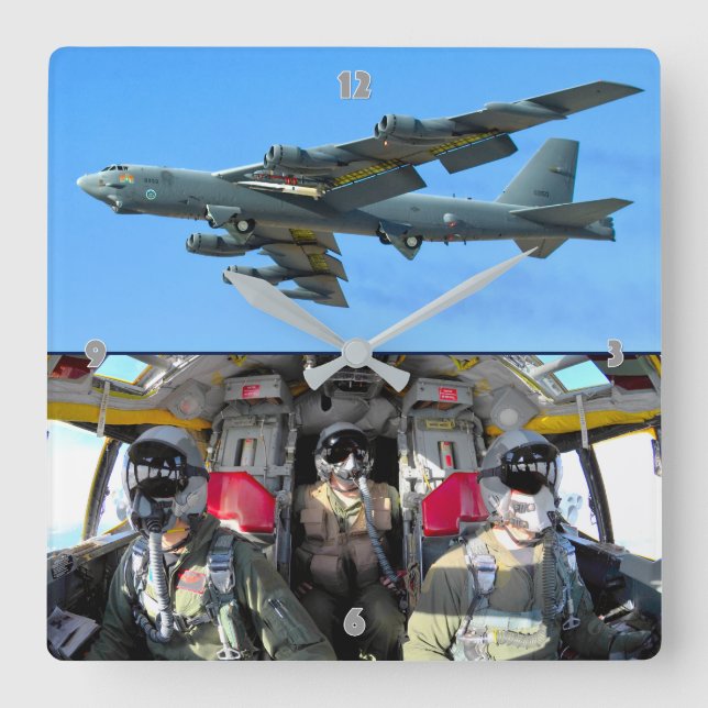 B-52H STRATOFORTSCHRIFT QUADRATISCHE WANDUHR (Vorderseite)