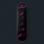 "B-Day" Juli 23 1982 - Skateboard - Anpassbar<br><div class="desc">"B-Day" Skateboard ist ein cooles und einzigartiges Forum, das Sie mit Ihrem Geburtstag persönlich gestalten können! Die Skateboards von Zazzle sind in 8 verschiedenen Stilen auf dem nordamerikanischen Ahorn aus lokaler Produktion erhältlich und werden mit beruflichen Qualitätsstandards entworfen, die dem härtesten Skaten standhalten! Mit Ihrem ersten Skateboard-Kauf erhalten Sie das...</div>