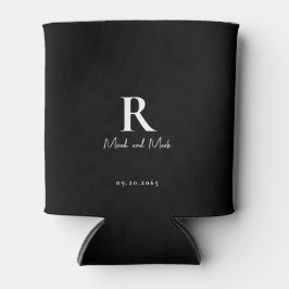 B/W Monogramm und Paarbezeichnungen Hochzeit kann  Dosenkühler