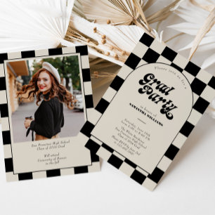 B&W Retro Checkered Arch Graduation Party Einladung