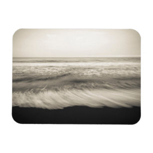 B&W Seescape, Hawaii Magnet
