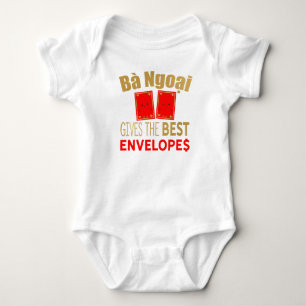 Ba Ngaoi gibt die besten Rot-Umschläge Tet Baby Strampler
