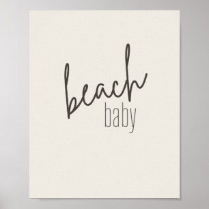 Baby am Strand. Poster & Prints