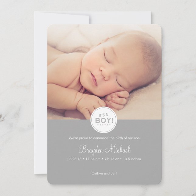 Baby Announcement Card in Gray - Es ist ein Junge! Ankündigung (Vorderseite)