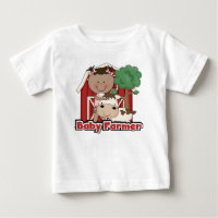 Baby-Bauer mit Kuh-T-Shirts und Geschenken
