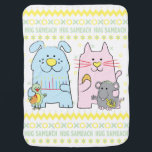 Baby Blanket "Umarmung Sameach/" Personalisieren Babydecke<br><div class="desc">Baby Blanket "Umarmte Sameach". Anstelle von Chag Sameach/Happy Holiday wünschen wir unseren Kleinen einen einen "Hug Sameach", nur zum Spaß!! Ein süßes Design auf beiden Seiten mit Platz für die Personalisierung auf der Rückseite. Wählen Sie Ihre Lieblingsfarbe, -größe, -art und -formate für die Personalisierung dieser Babydecke aus Polyester-Fleece. Danke, dass...</div>