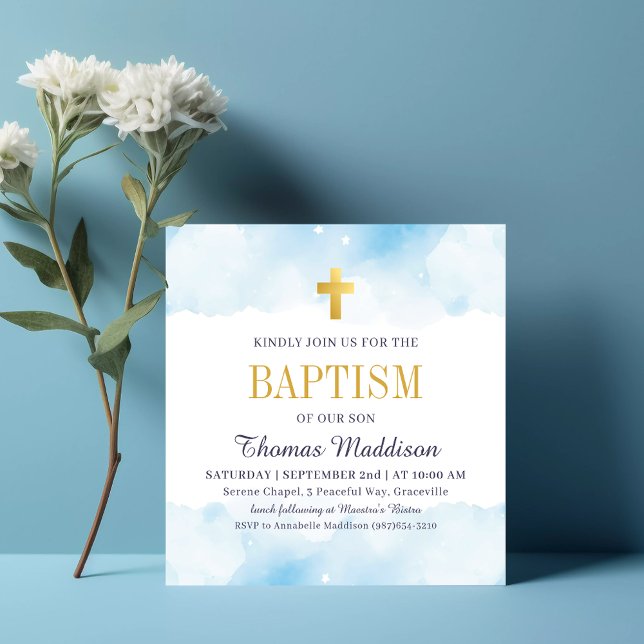 Baby Blue Watercolor Wolken Gold Cross Taufe Einladung (Von Creator hochgeladen)