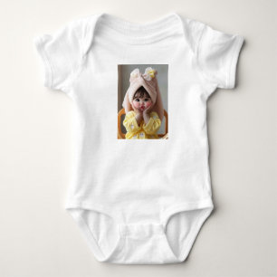 Baby Bodys Niedliche Überraschung - Adorable Baby Strampler